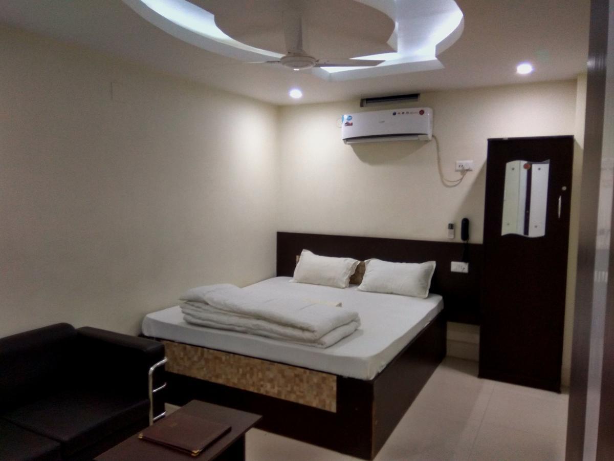 Hotel R K Palace Supaul Экстерьер фото